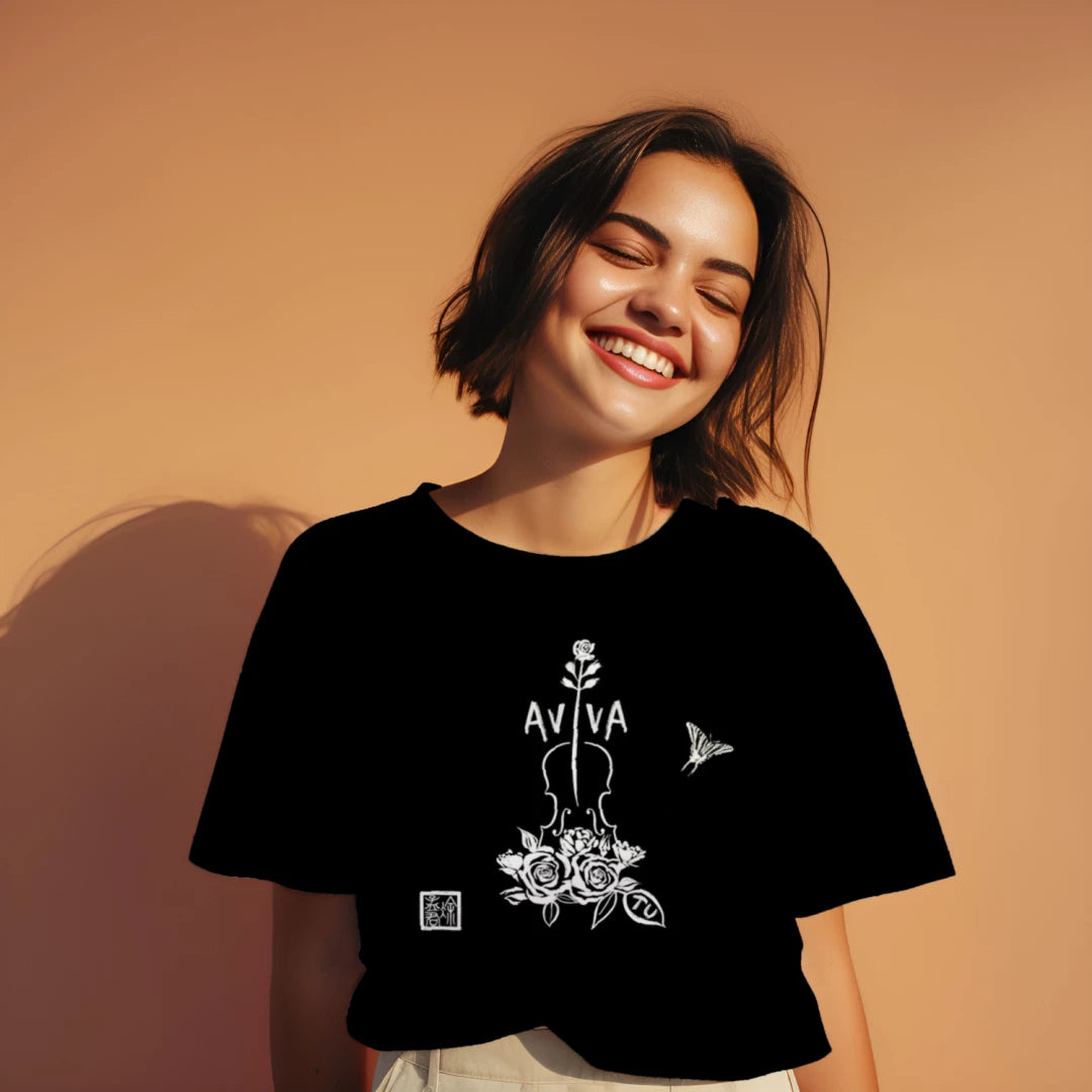 Signature T-Shirt