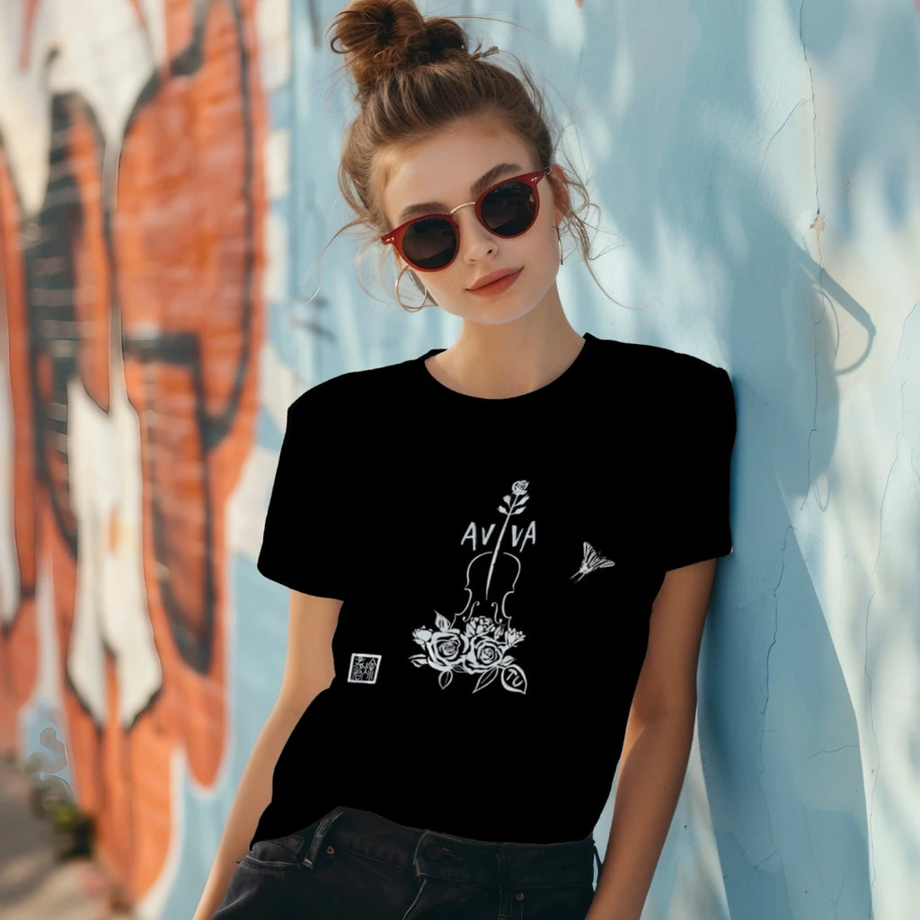 Signature T-Shirt